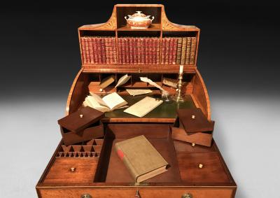 George III Satinwood Bonheur du Jour