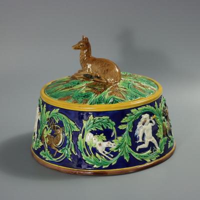 George Jones Majolica Deer Game Pie Dish and Liner