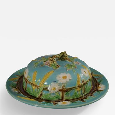 George Jones Majolica Muffin Dish and Cover