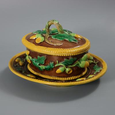 George Jones Majolica Oak and Acorns Box
