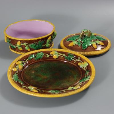 George Jones Majolica Oak and Acorns Box