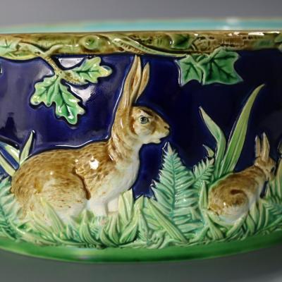 George Jones Majolica Partridge Game Pie Dish