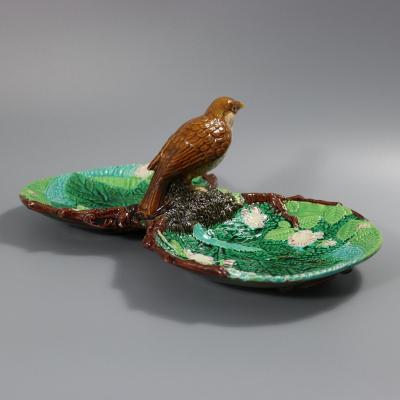 George Jones Majolica Twin Lobed Bird Dish