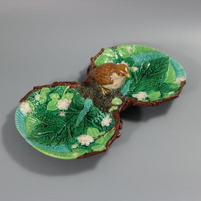 George Jones Majolica Twin Lobed Bird Dish