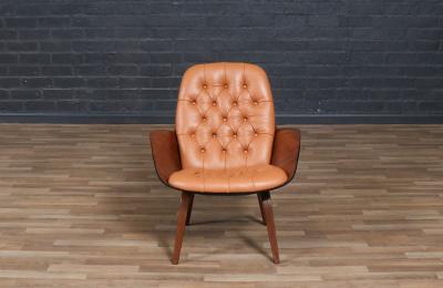 George Mulhauser George Mulhauser Tufted Leather Walnut Lounge Chairs for Plycraft