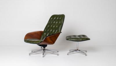 George Mulhauser Mr Chair with Rare Metal Star Base in Moss Green Leather