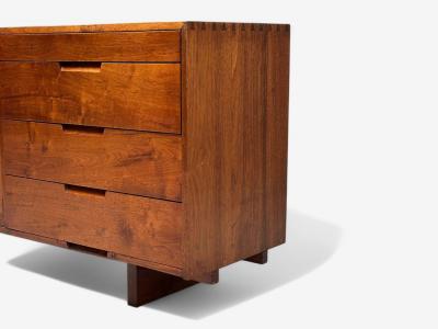George Nakashima George Nakashima Mid Century Modern American Walnut Rare Dresser USA 1953