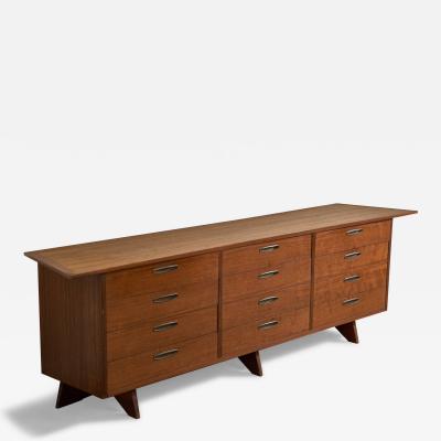 George Nakashima Large Chest of Drawers in Walnut for Widdicomb America 1960s