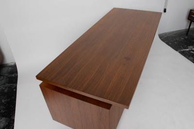 George Nelson George Nelson Desk in Walnut and Aluminium