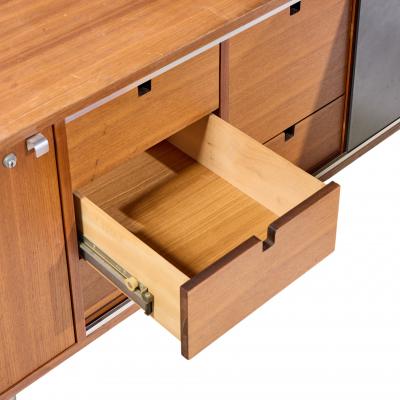 George Nelson George Nelson for Herman Miller 9000 Series Walnut Formica Desk w Return Lamp