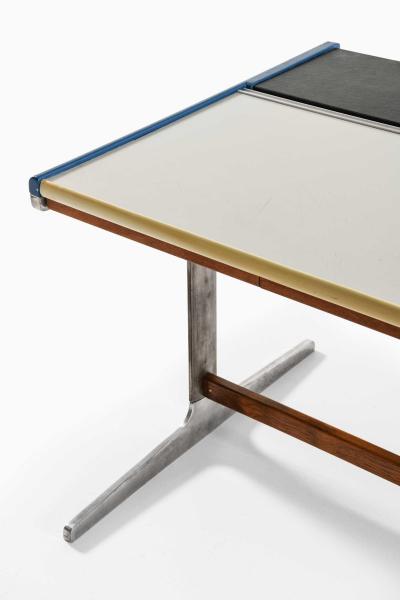 George Nelson Mid Century Desk in Aluminum Lacquer Laminate and Teak by George Nelson 1960s