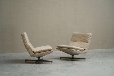 Georges Charles van Rijk Georges Charles van Rijk Pair of Swivel Lounge Chairs for Beaufort Belgium 1960s