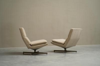 Georges Charles van Rijk Georges Charles van Rijk Pair of Swivel Lounge Chairs for Beaufort Belgium 1960s