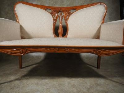 Georges de Feure Georges de Feure settee 1900 Expo model