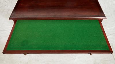 Georgian Bachelors Chest