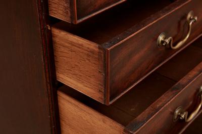 Georgian Caddy Top Bachelors Chest