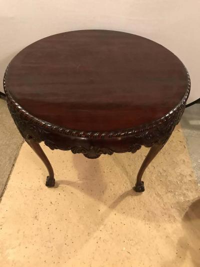 Georgian Centre Table Circular on Ball and Claw Feet with Cabriole Legs