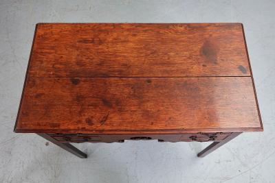 Georgian Lowboy with Scalloped Apron