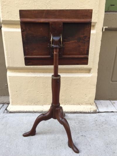 Georgian Mahogany Adjustable Music Stand with Carved Shoe Feet