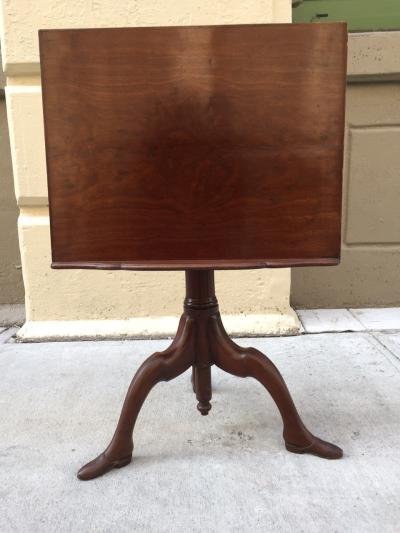 Georgian Mahogany Adjustable Music Stand with Carved Shoe Feet