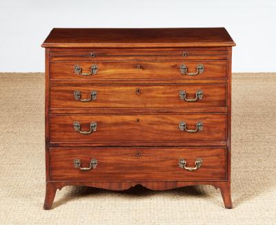 Georgian Mahogany Bachelors Chest