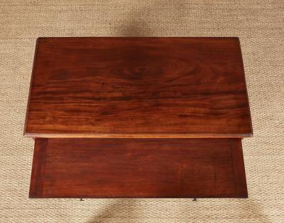 Georgian Mahogany Bachelors Chest