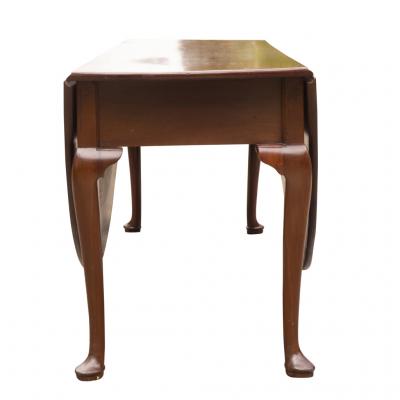 Georgian Mahogany Drop Leaf Dining Table
