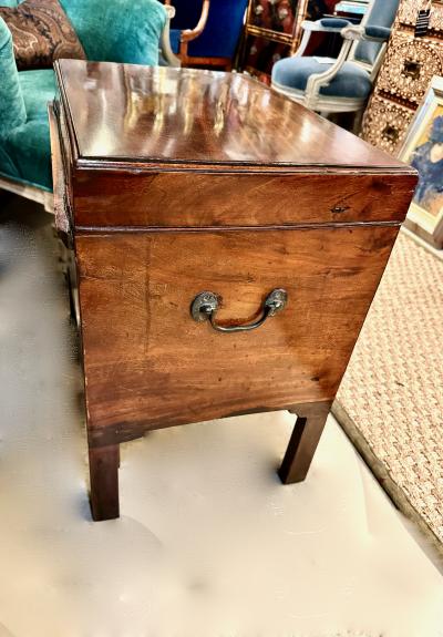 Georgian Mahogany Wine Cooler or Cellarette