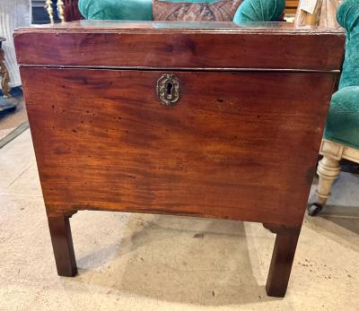 Georgian Mahogany Wine Cooler or Cellarette