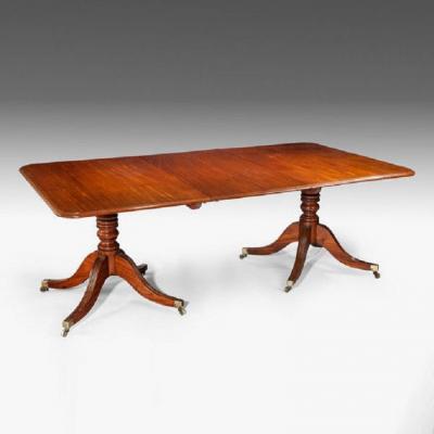 Georgian Regency twin pillar antique dining table