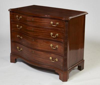 Georgian Serpentine Chest