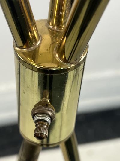 Gerald Thurston EXCEPTIONAL MID CENTURY BRASS TRIPOD TORCHIERE FLOOR LAMPS BY GERALD THURSTON
