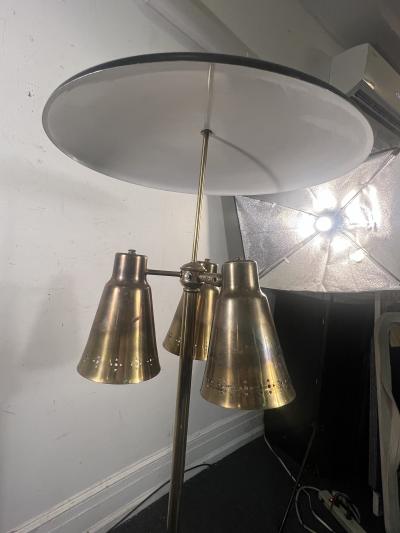 Gerald Thurston MID CENTURY REFLECTOR THREE ADJUSTABLE CONE FLOOR LAMP BY GERALD THURSTON