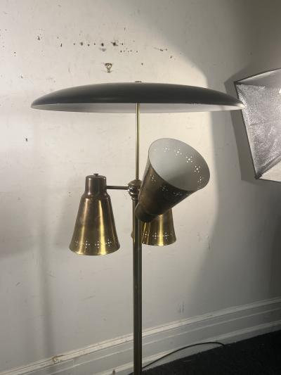 Gerald Thurston MID CENTURY REFLECTOR THREE ADJUSTABLE CONE FLOOR LAMP BY GERALD THURSTON