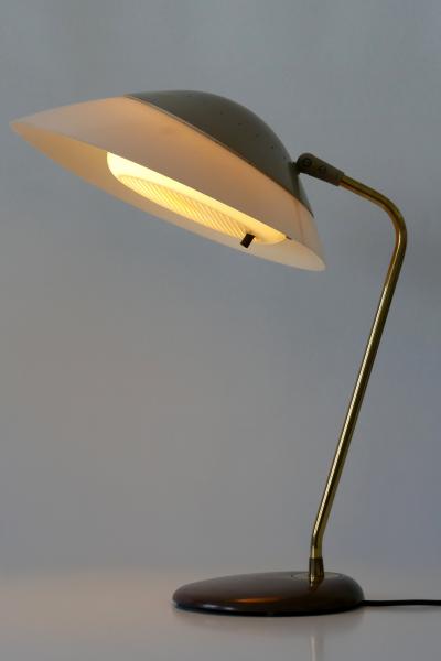 Gerald Thurston legant Table Lamp or Desk Light by Gerald Thurston for Lightolier USA 1950s