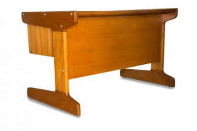 Geraldo de Barros Brazilian Modern Desk in Cerejera Hardwood Geraldo de Barros 1970s Brazil