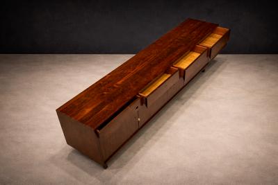 Geraldo de Barros Credenza in Rosewood Geraldo de Barros for Unilabor 1950s