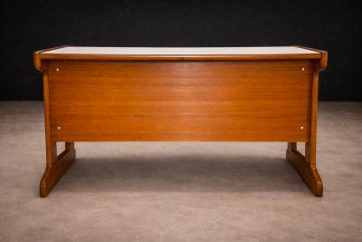 Geraldo de Barros Desk in Cherry wood Geraldo de Barros for Hobjeto 1970s