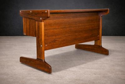 Geraldo de Barros Desk in Cherry wood Geraldo de Barros for Hobjeto 1970s