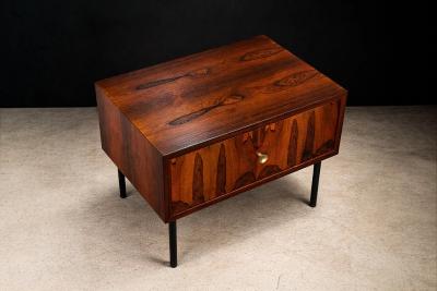 Geraldo de Barros Geraldo de Barros for Unilabor Pair of Rosewood Nightstands Brazil 1950s