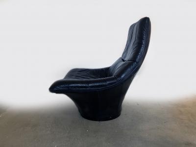 Gerard van den Berg Lounge Arm Chair by Gerard van den Berg Model Mantis 