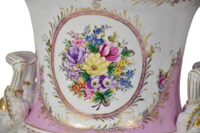 German Meissen Porcelain Painted Gilt Gold Decorated Centerpiece Urn Campana