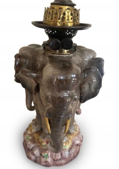 German Porcelain 3 Elephant Head Lamp