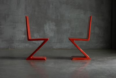 Gerrit Rietveld Zig Zag Style Fiberglass Chair Italy 1970s