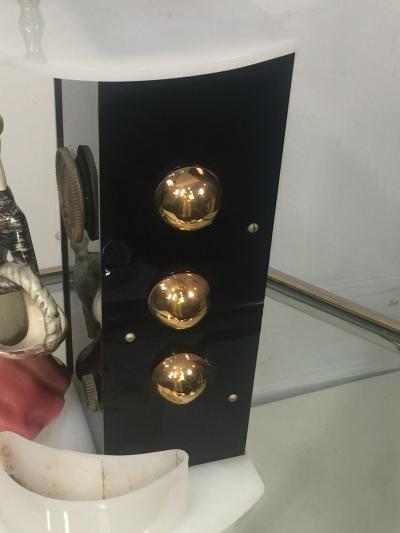Gerry Moss RARE MID CENTURY MOSS LUCITE AND CERAMIC RADIO LAMP