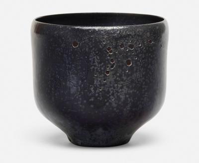 Gertrud Otto Natzler Gertrud and Otto Natzler Double Curved Bowl 1967