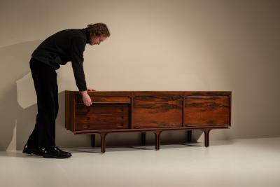 Gianfranco Frattini Gianfranco Frattini for Bernini Sideboard in Rosewood Italy 1960s