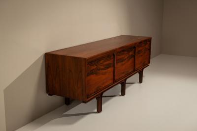 Gianfranco Frattini Gianfranco Frattini for Bernini Sideboard in Rosewood Italy 1960s