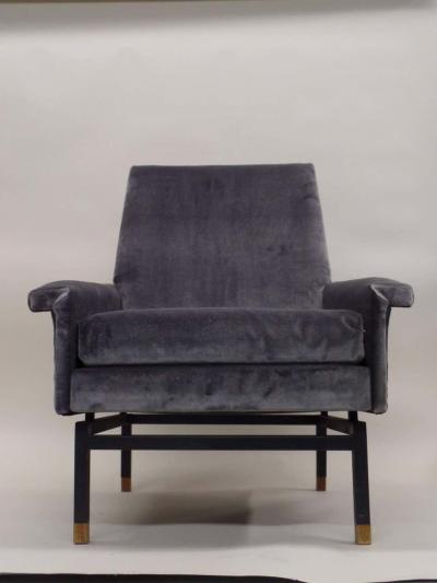 Gianfranco Frattini Italian Cantilevered Mid Century Modern Lounge Chairs Gianfranco Frattini Pair