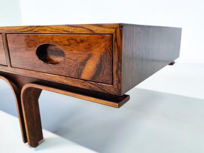 Gianfranco Frattini Italian Mid Century Coffee Table by Gianfranco Frattini for Bernini